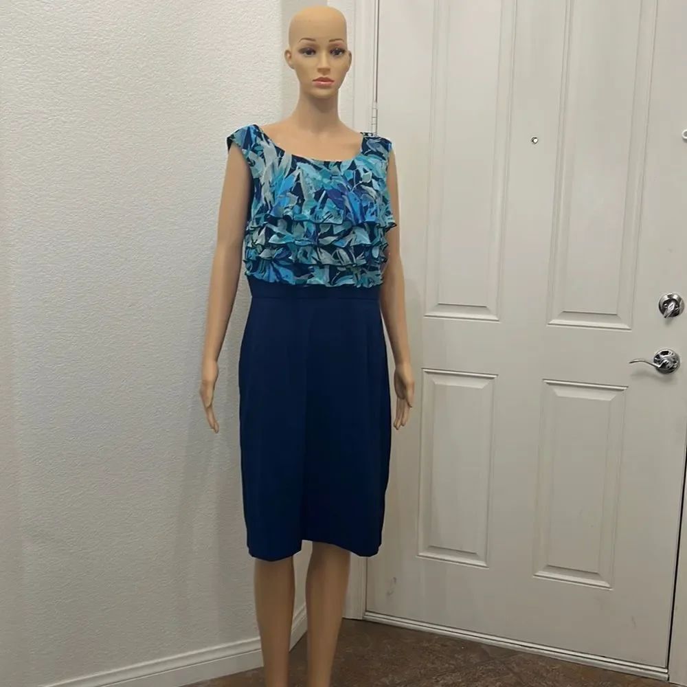 ConnectedโApparelย BlueโFloralโDressโSizeโ14